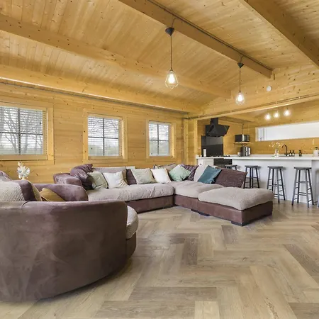 Cabin In The Countryside Sible Hedingham Экстерьер фото
